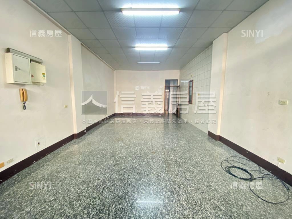 樹孝商圈約二十米路透店房屋室內格局與周邊環境