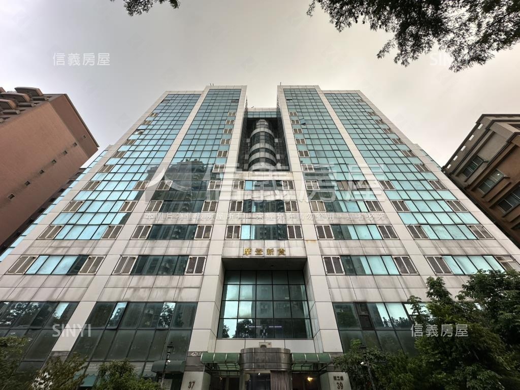 藝文低總價３房房屋室內格局與周邊環境