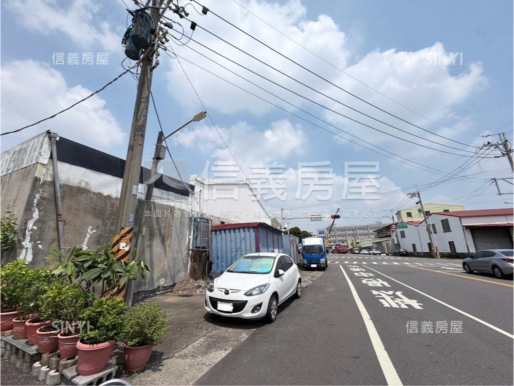 安和商圈約２８５坪三角地房屋室內格局與周邊環境