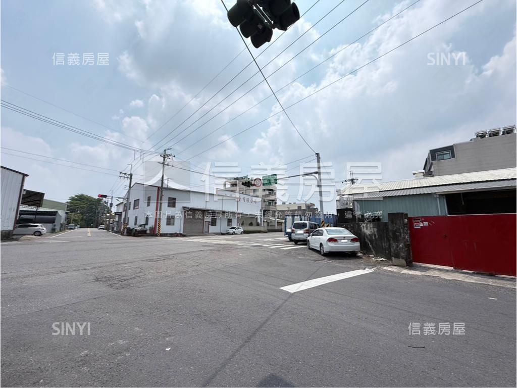安和商圈約２８５坪三角地房屋室內格局與周邊環境