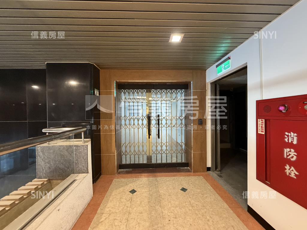 南京捷運帷幕純辦房屋室內格局與周邊環境