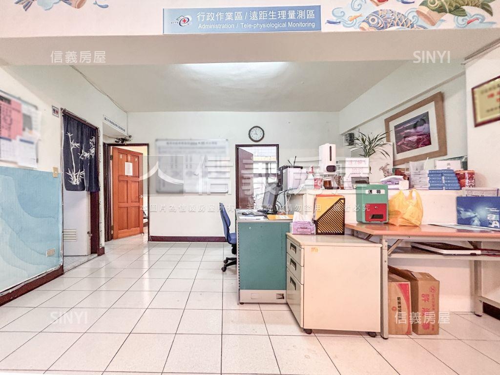 信義１０１景觀大空間美邸房屋室內格局與周邊環境