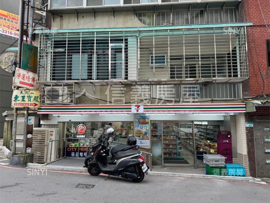 信義１０１景觀大空間美邸房屋室內格局與周邊環境