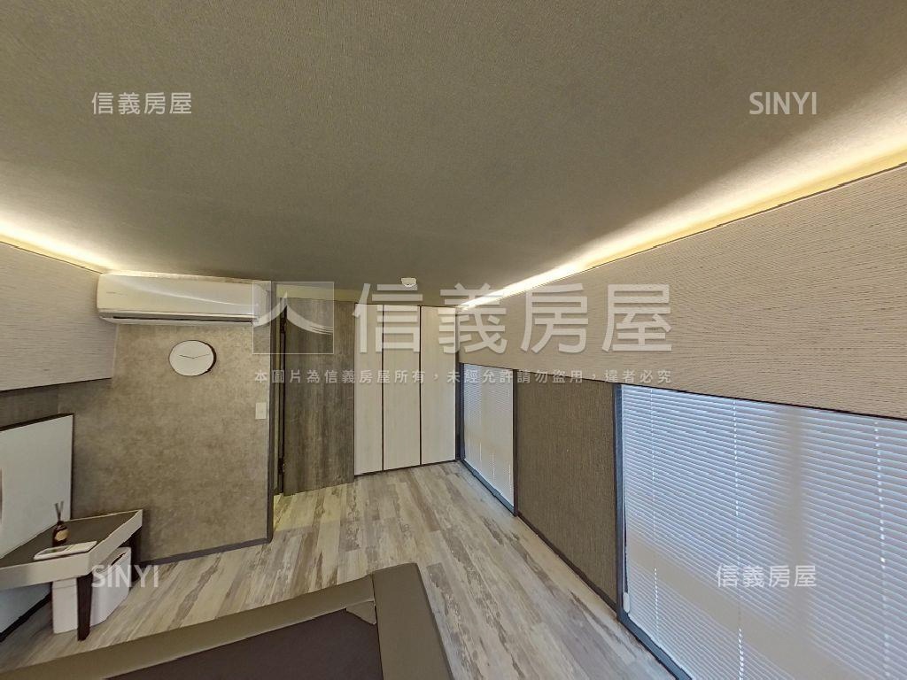 小資美華廈附車位房屋室內格局與周邊環境