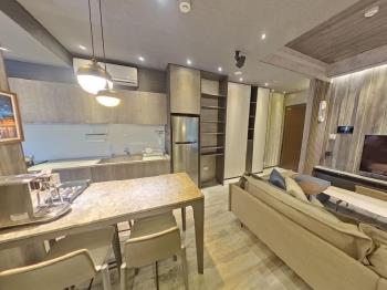 小資美華廈附車位