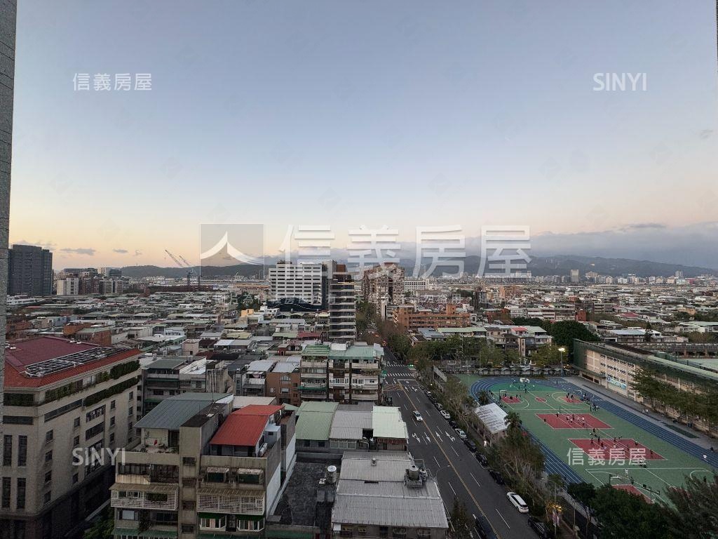 介壽高樓景觀三房車位可抽房屋室內格局與周邊環境