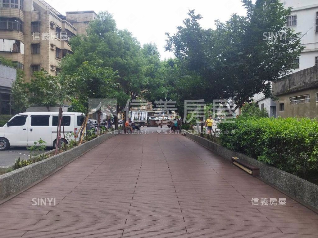 復興路透天房屋室內格局與周邊環境