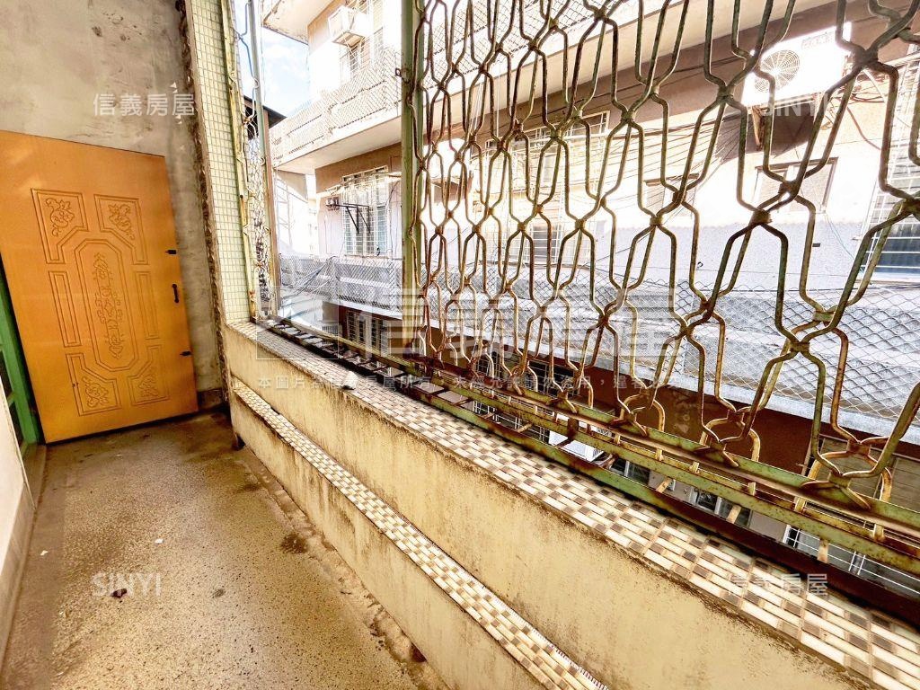 【近台鐵】楠都透天店面房屋室內格局與周邊環境