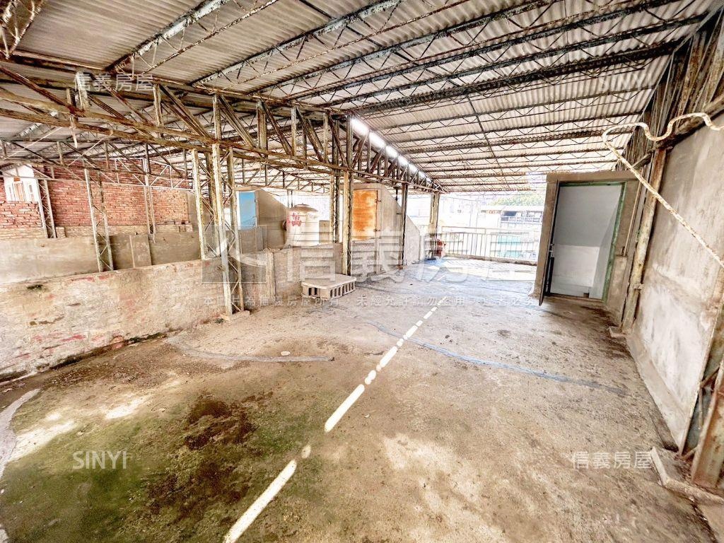 【近台鐵】楠都透天店面房屋室內格局與周邊環境