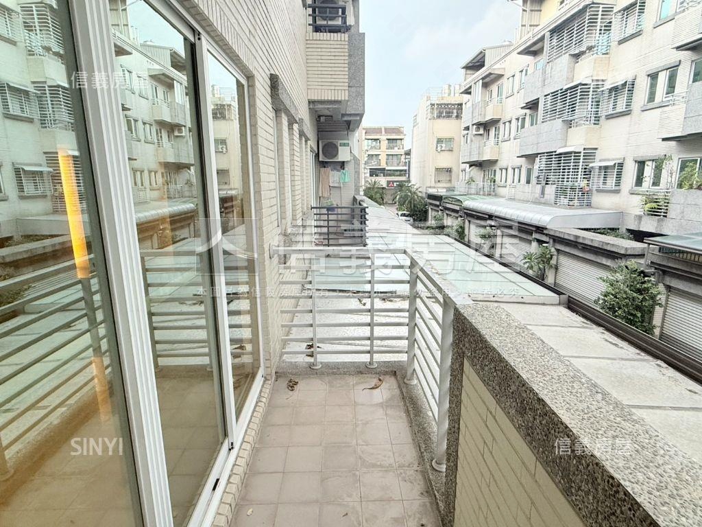 仁武６米面寬雙車墅房屋室內格局與周邊環境