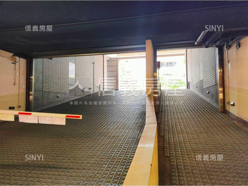 藝術館低總價車位房屋室內格局與周邊環境