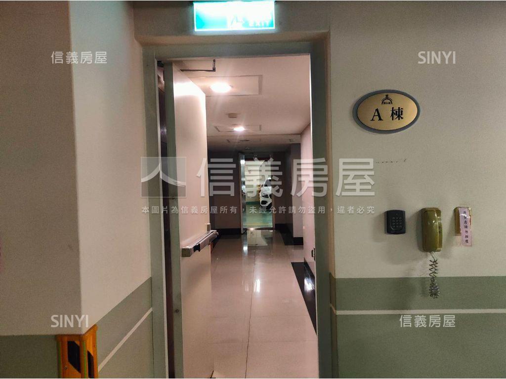 藝術館低總價車位房屋室內格局與周邊環境