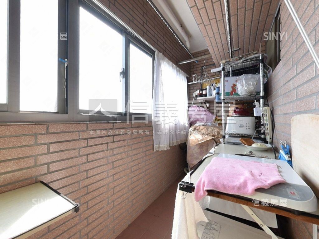 頂溪－台鳳天璽景觀大三房房屋室內格局與周邊環境