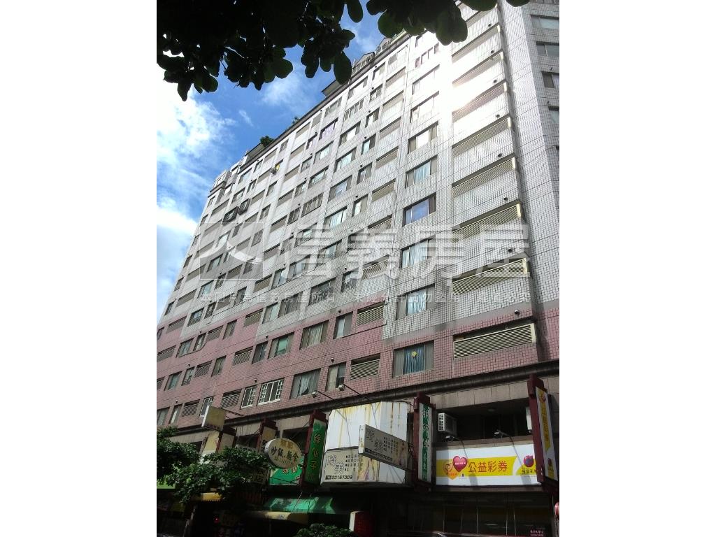 漢口商圈三房平面車位房屋室內格局與周邊環境