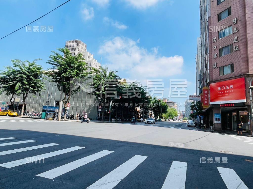 漢口商圈三房平面車位房屋室內格局與周邊環境