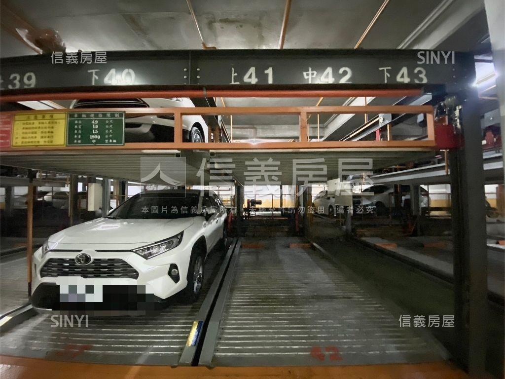 楠科園區２＋１房車位房屋室內格局與周邊環境