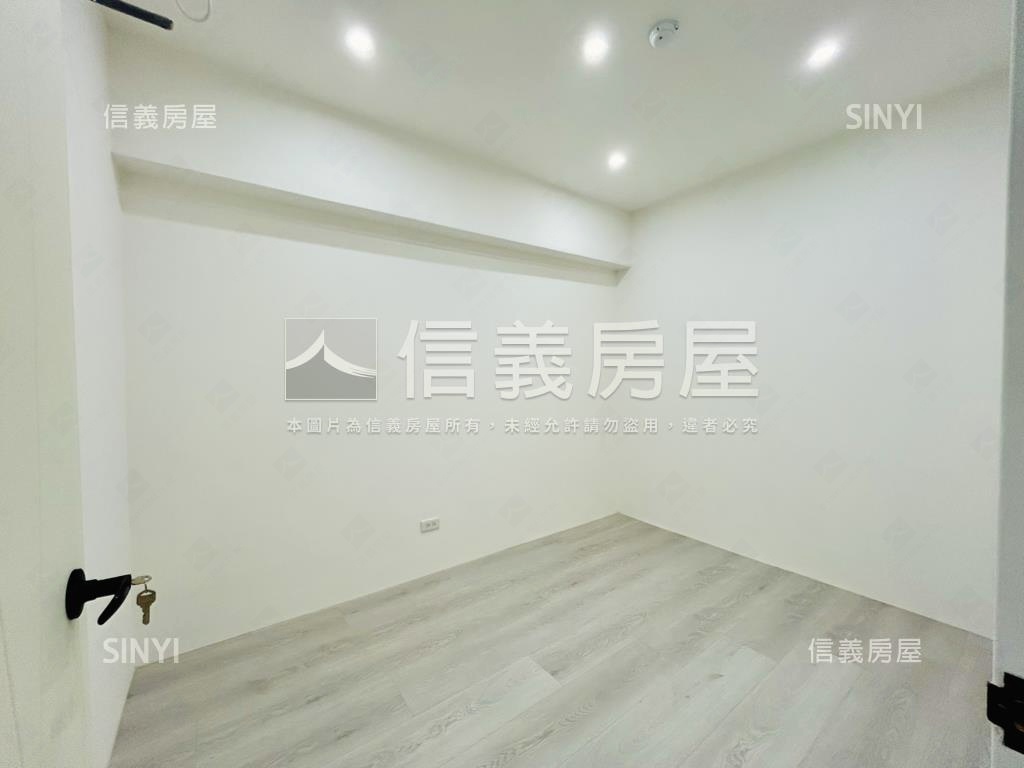 清水重劃區旁鴻禧大城２房房屋室內格局與周邊環境