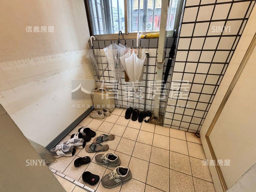 北新商圈收租華廈房屋室內格局與周邊環境