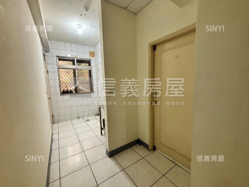 北新商圈收租華廈房屋室內格局與周邊環境