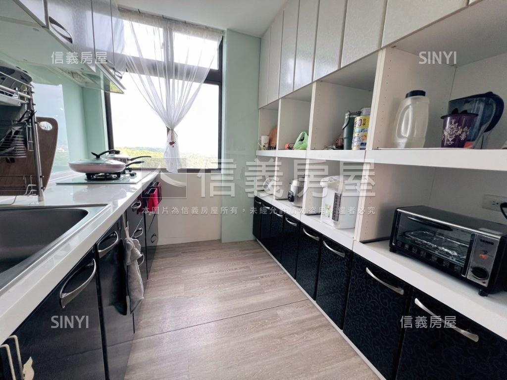 近明新科大美裝潢視野戶房屋室內格局與周邊環境