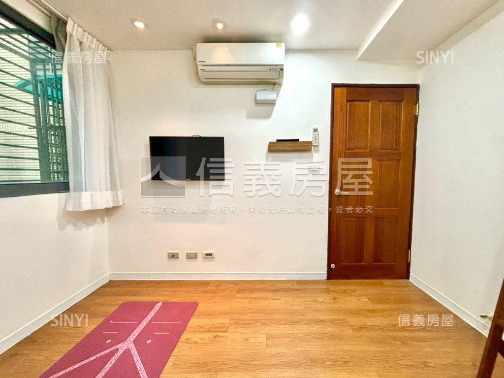 捷運兩房美屋車位房屋室內格局與周邊環境