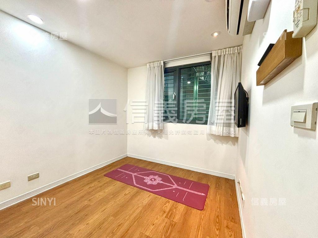 捷運兩房美屋車位房屋室內格局與周邊環境