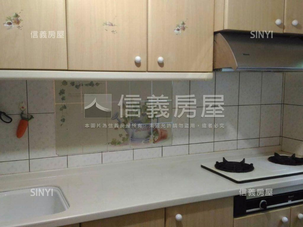 天籟國家小透天房屋室內格局與周邊環境