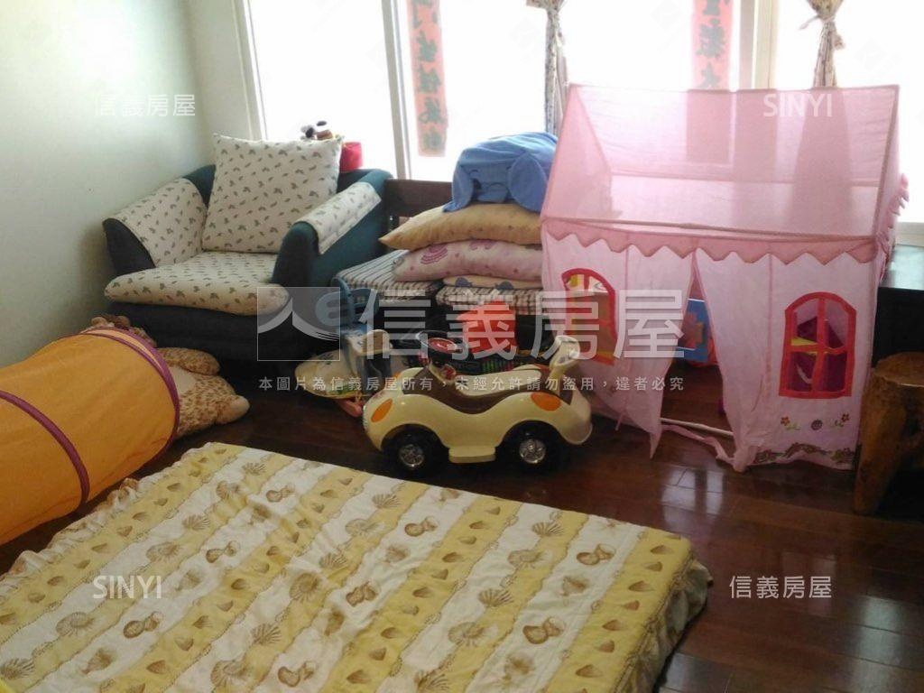 天籟國家小透天房屋室內格局與周邊環境