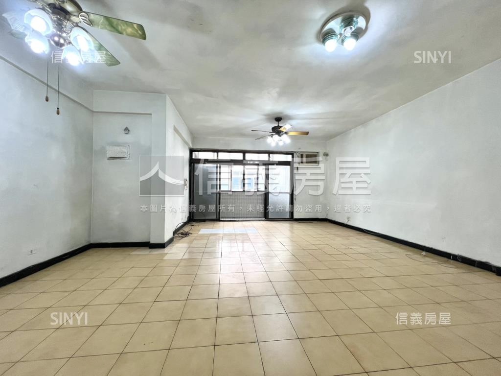 捷運永安街黃金３樓房屋室內格局與周邊環境