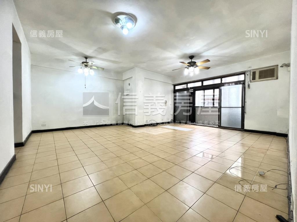 捷運永安街黃金３樓房屋室內格局與周邊環境