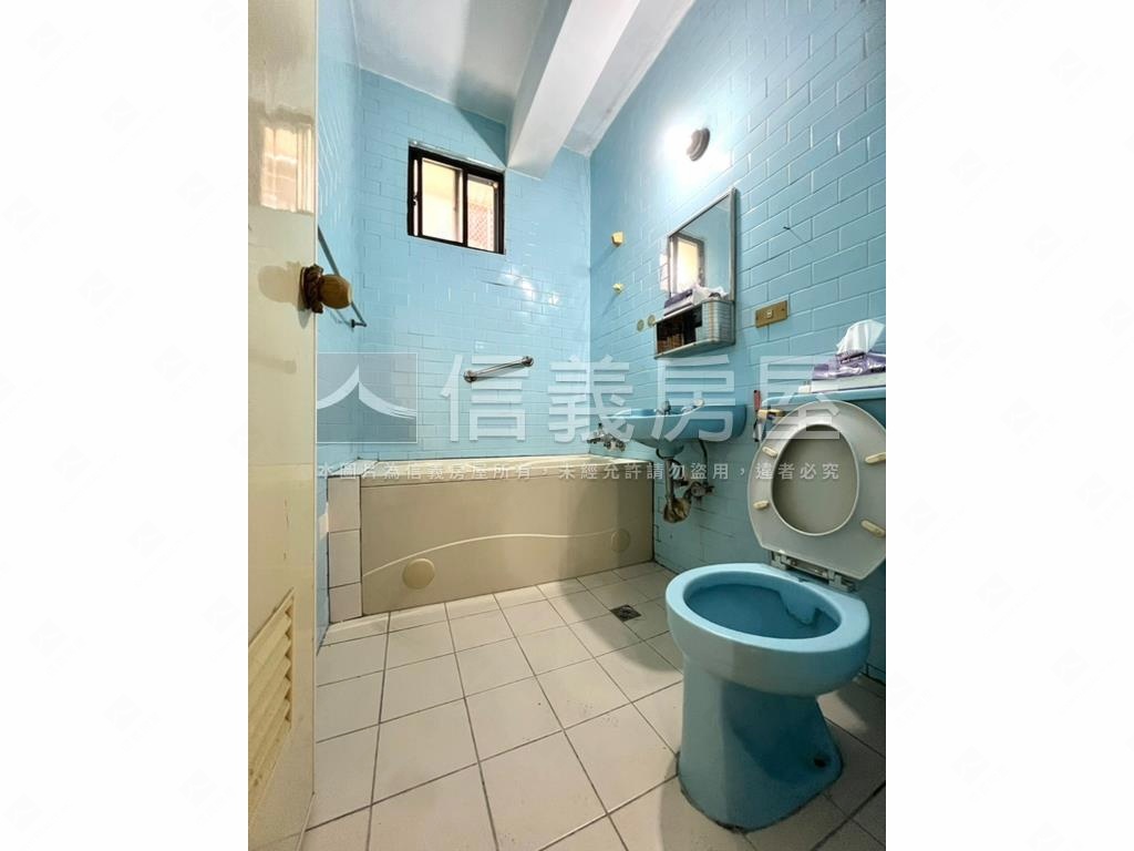 捷運永安街黃金３樓房屋室內格局與周邊環境