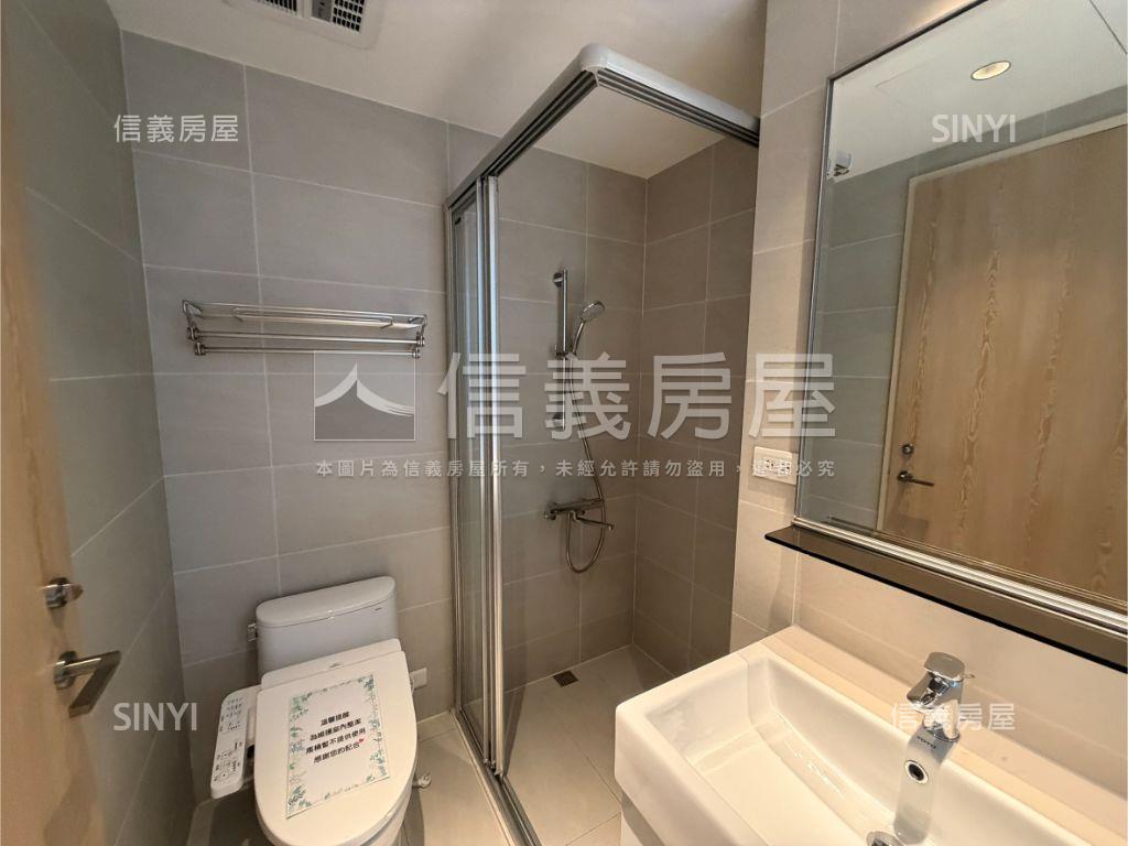 金之邸兩房兩衛浴３Ｆ房屋室內格局與周邊環境