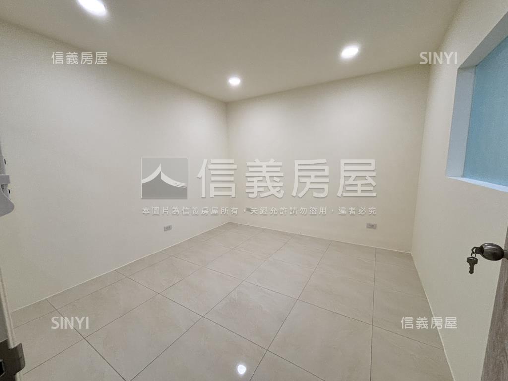 富山街四樓房屋室內格局與周邊環境