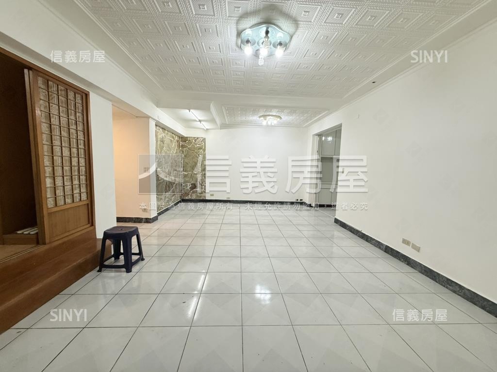 內湖捷運金店住辦皆宜房屋室內格局與周邊環境