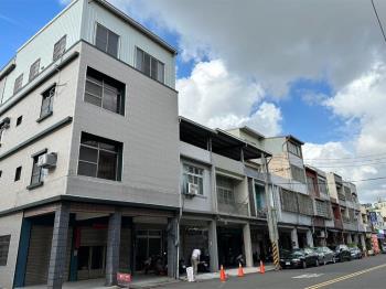 鳳山火車站大地坪透店