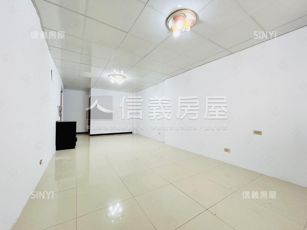 黃金集美二樓美寓房屋室內格局與周邊環境