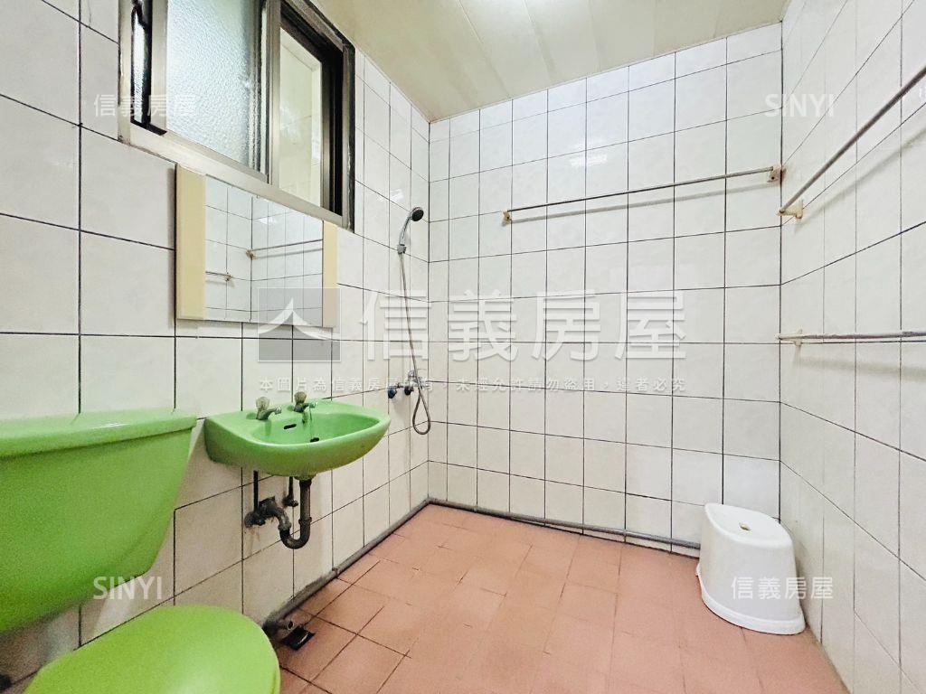 黃金集美二樓美寓房屋室內格局與周邊環境