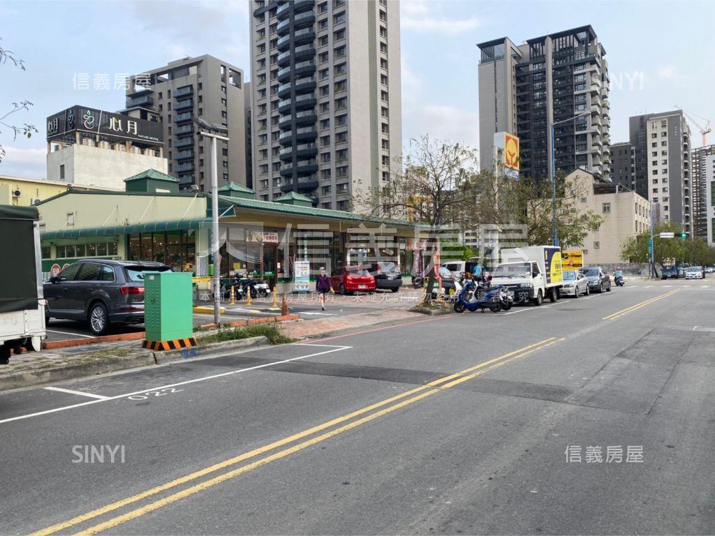 臻愛高樓美視野兩房平車位房屋室內格局與周邊環境