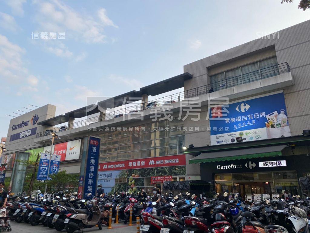 臻愛高樓美視野兩房平車位房屋室內格局與周邊環境