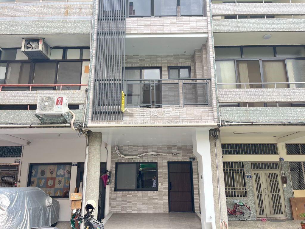 仁和二街美美透天房屋室內格局與周邊環境