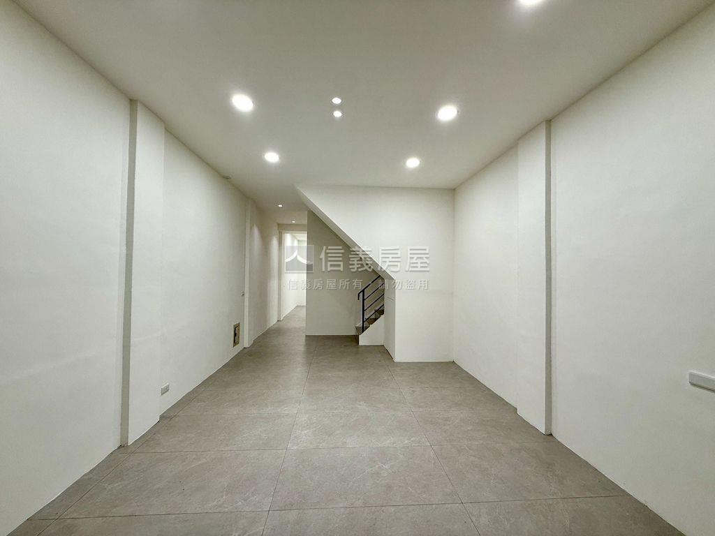 仁和二街美美透天房屋室內格局與周邊環境