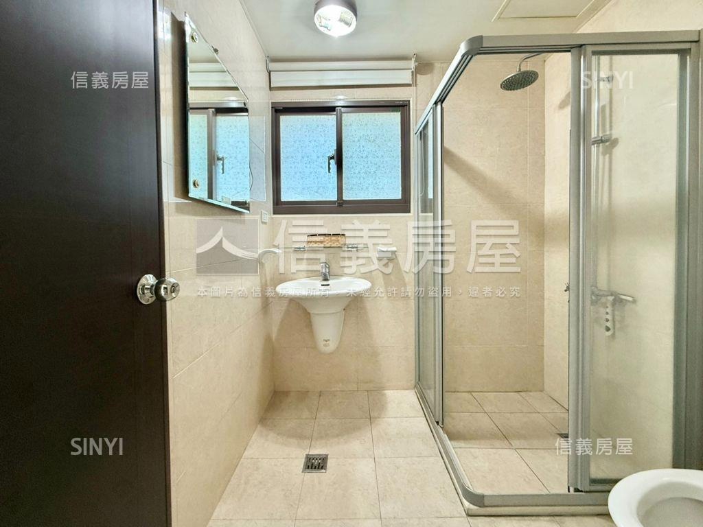 精美Ａ９羅芙宮兩房露臺戶房屋室內格局與周邊環境