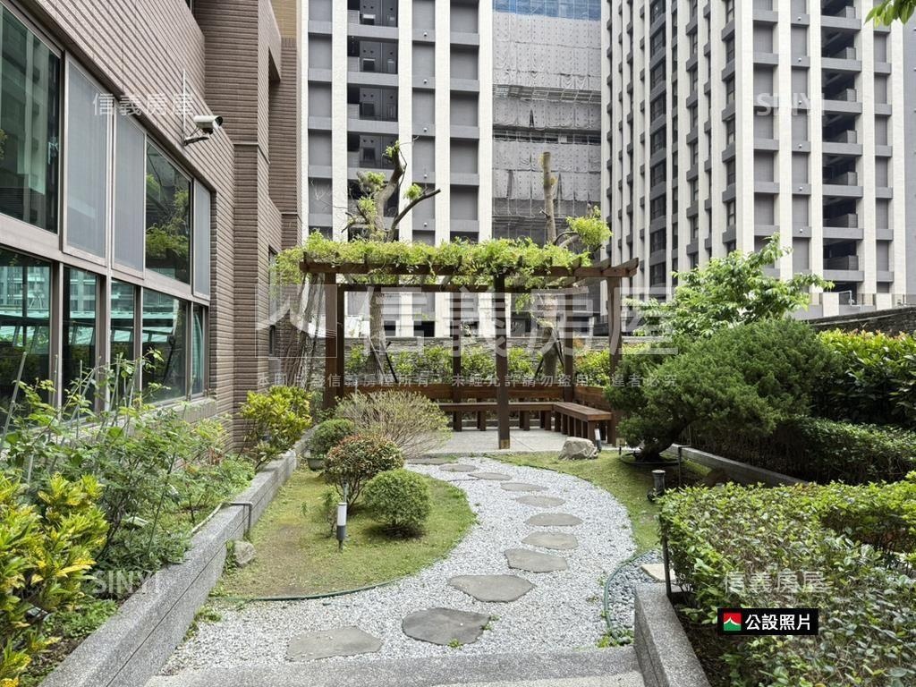 精美Ａ９羅芙宮兩房露臺戶房屋室內格局與周邊環境
