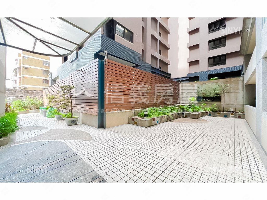 通豪高登附車位房屋室內格局與周邊環境