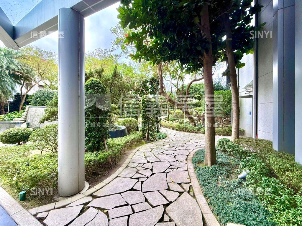 【新接】信義之冠美妝樹海房屋室內格局與周邊環境