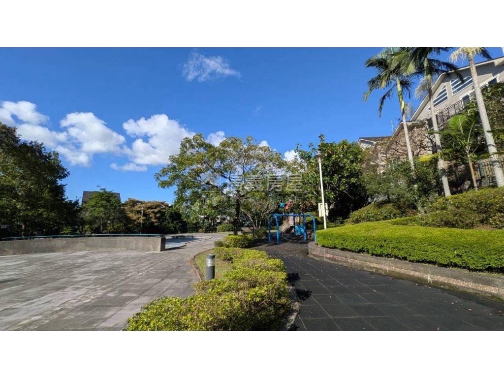 青山鎮康橋採光美屋房屋室內格局與周邊環境