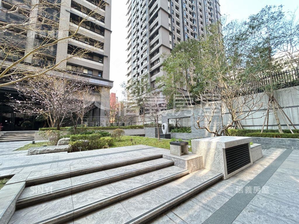 雲世紀羅丹之旅溫馨三房房屋室內格局與周邊環境