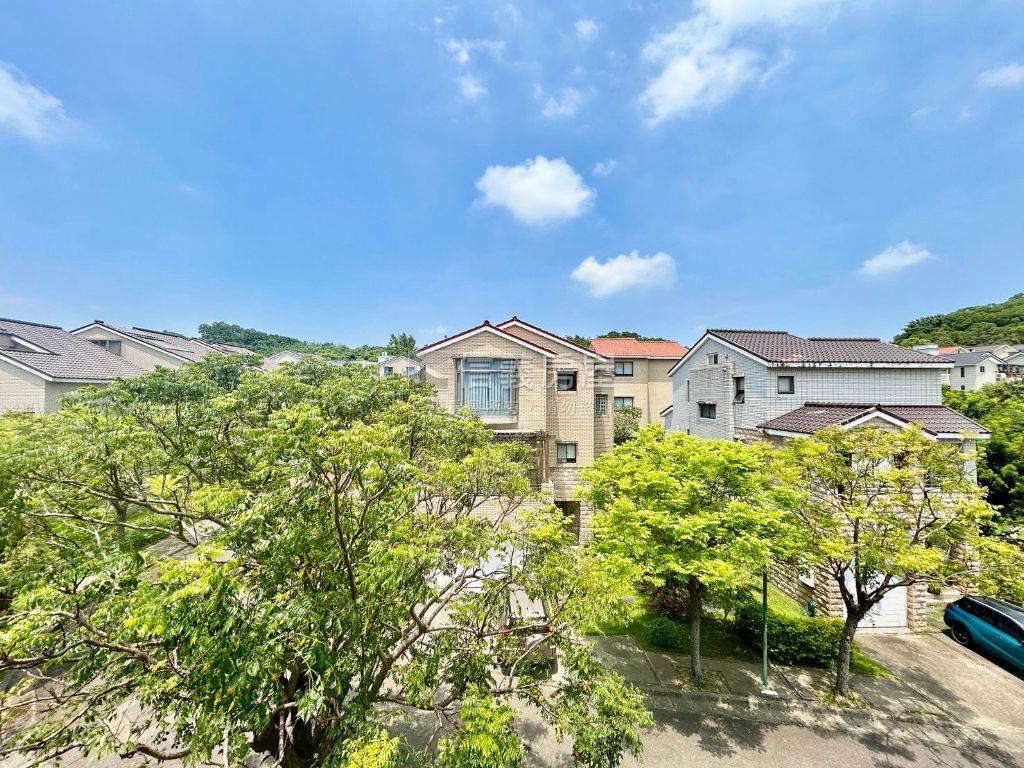 聯華山莊獨棟靜謐美墅房屋室內格局與周邊環境
