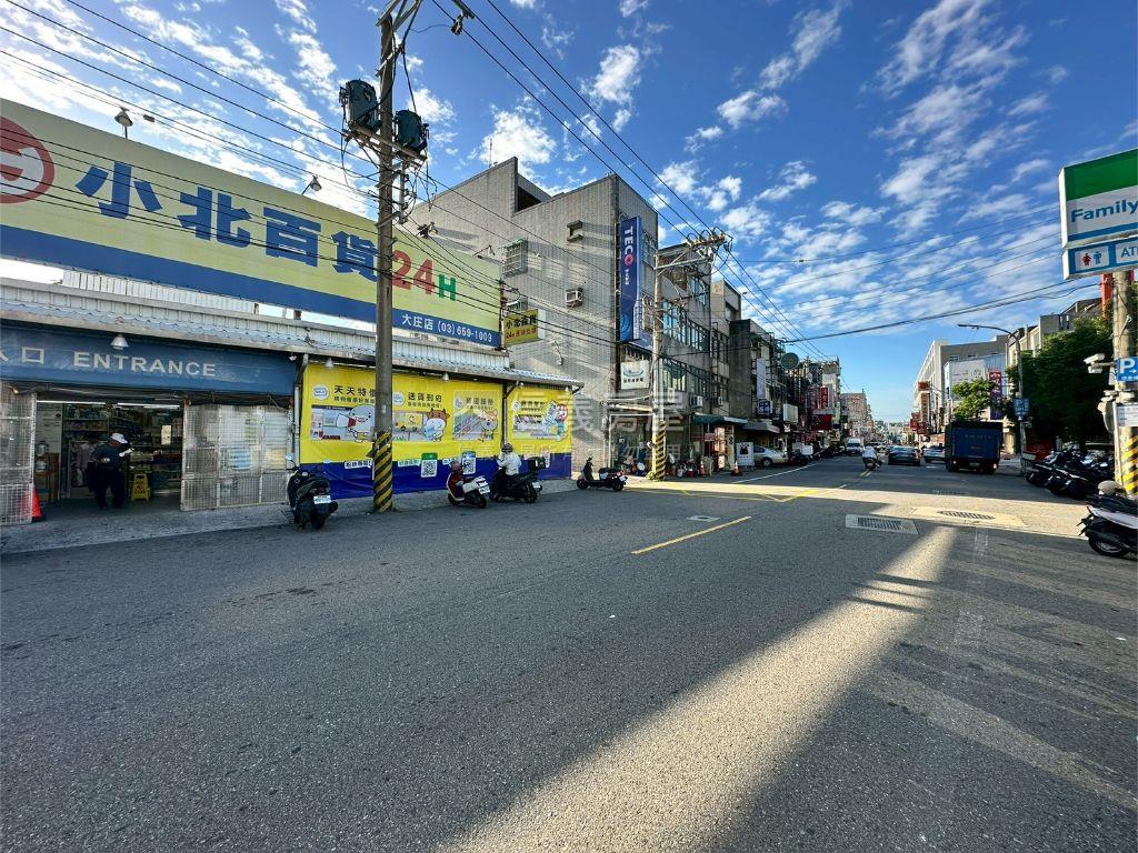 低總價套房房屋室內格局與周邊環境