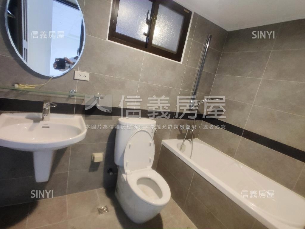 雙子星三角窗店霸房屋室內格局與周邊環境